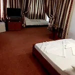 피터 호텔 3*