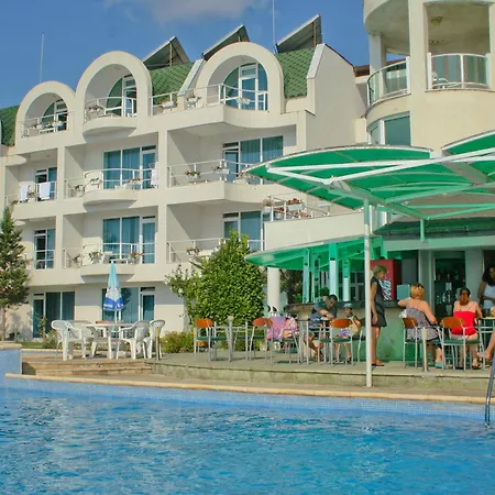 петър Хотел 3*