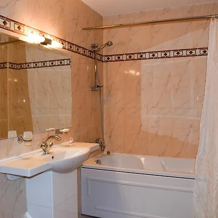 Peter Hotel Rawda