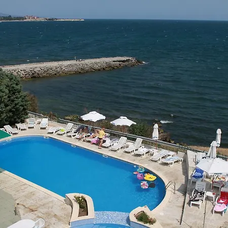 петър 3* Равда